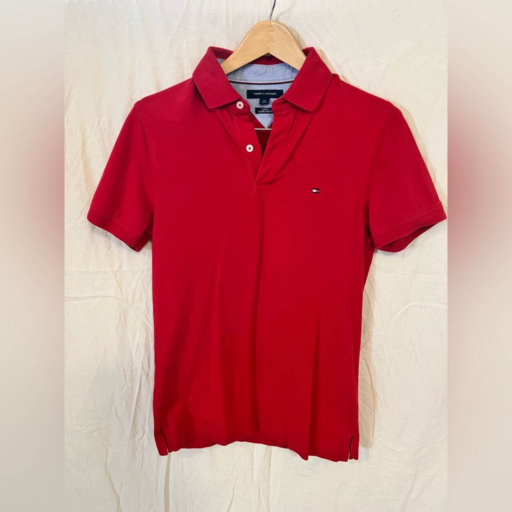Tommy Hilfiger men’s polo. Size small
